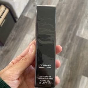 Tom Ford ombré leather .34oz NWT